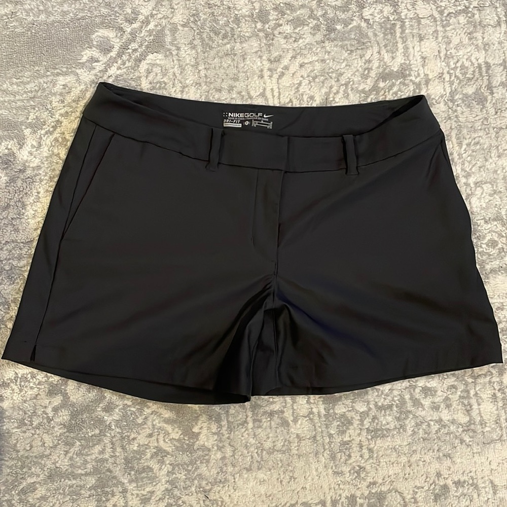 Nike Women’s dri-fit golf shorts